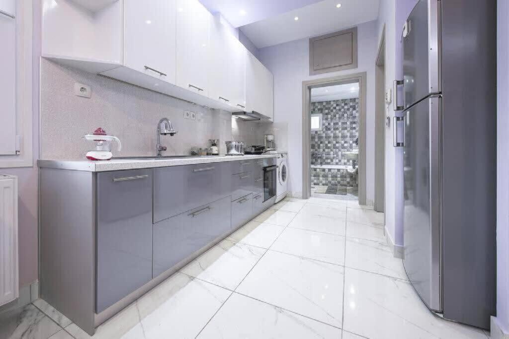 Villa Modern Fully-Equipped House, 5 Min Walk From Metro Atene Esterno foto