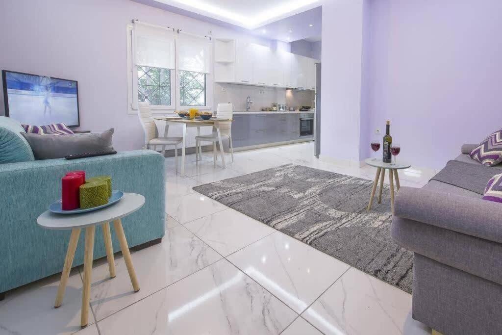 Villa Modern Fully-Equipped House, 5 Min Walk From Metro Atene Esterno foto